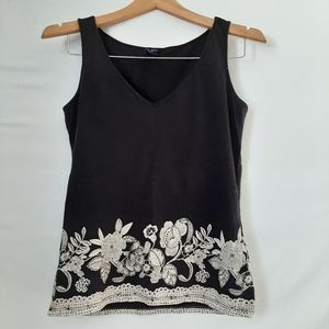 Gap floral tank blouse size S black white
